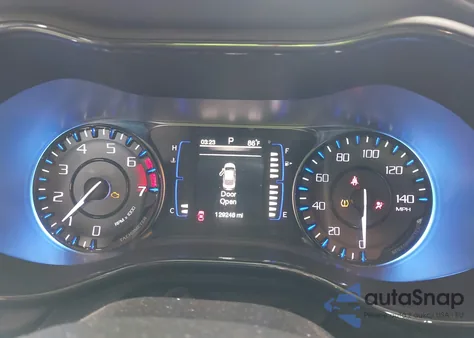 2015 Chrysler 200 S z USA, uszkodzony, nr VIN 1C3CCCBB7FN709478